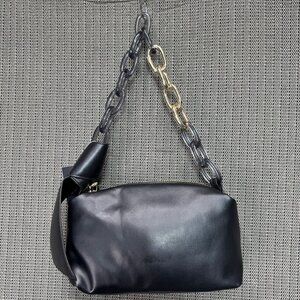 No Boundaries Black Soot Knotted Shoulder Bag Faux Leather One Size